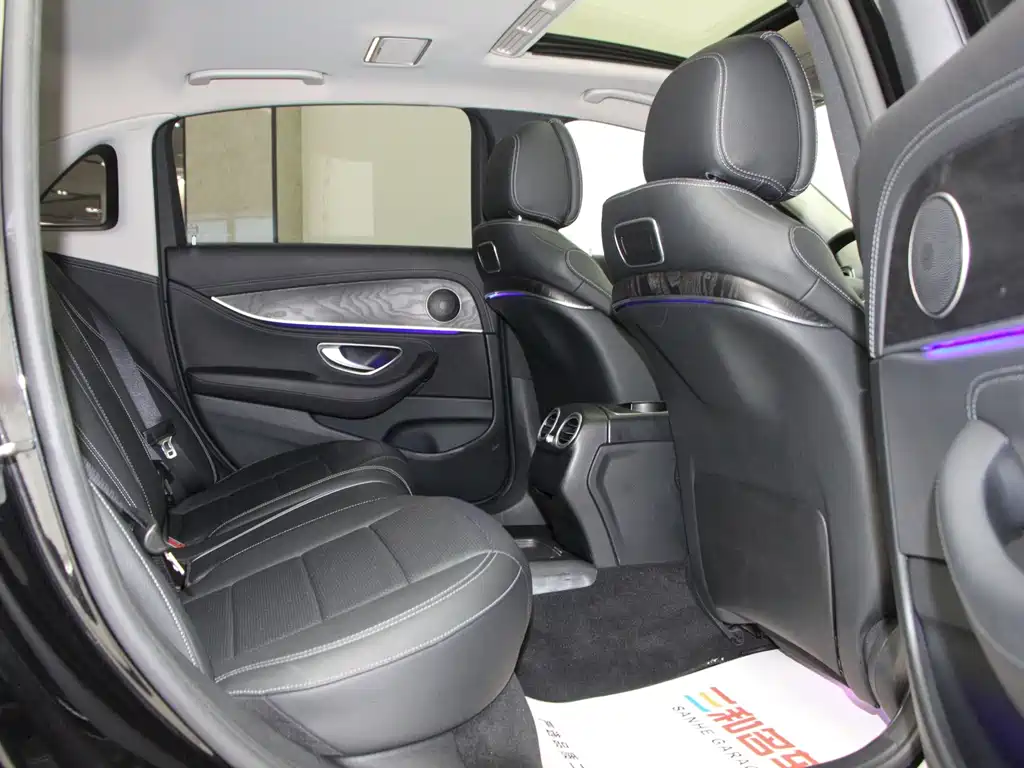 Mercedes-Benz E-Class E 2016 E 200 L Sport