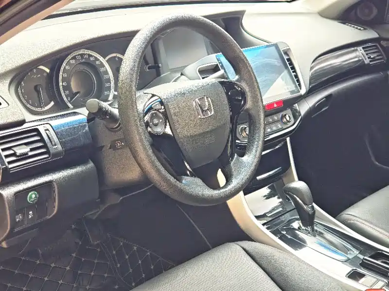 Honda Accord 2016 2.0L Comfort