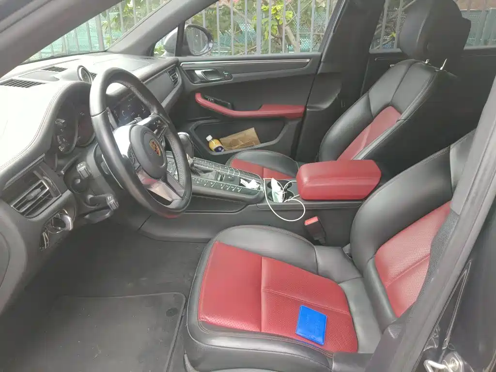 Porsche Macan — миниатюра 16
