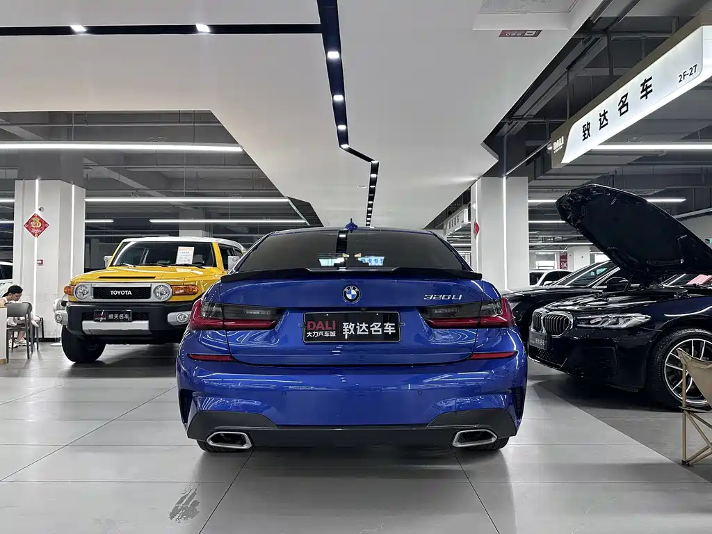 BMW 3 Series — миниатюра 8