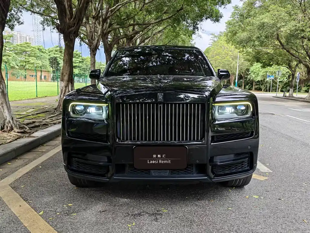 Rolls-Royce Cullinan 4-seat Edition, фото 2