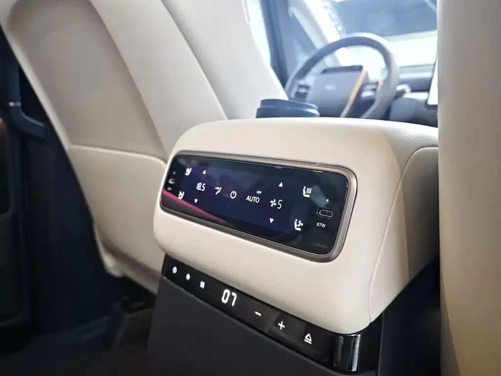 Li Auto Li MEGA — миниатюра 12