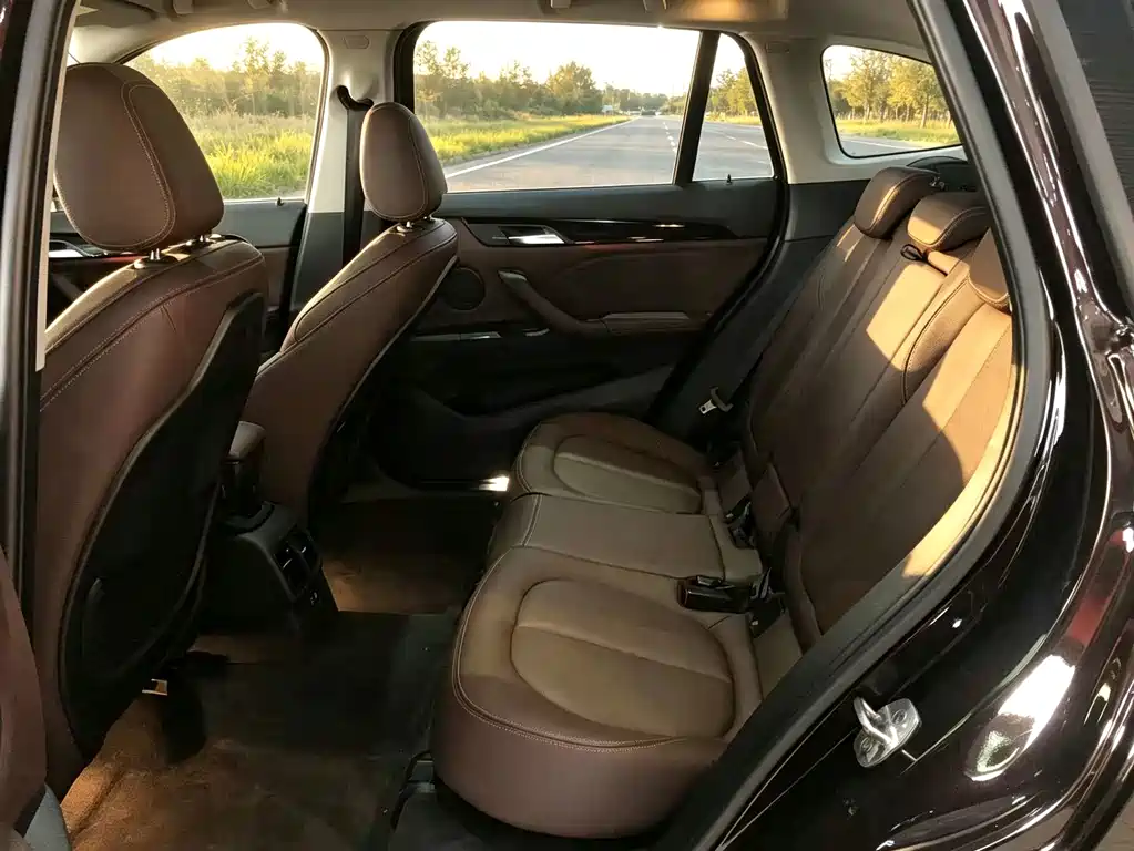 BMW X1 — миниатюра 4