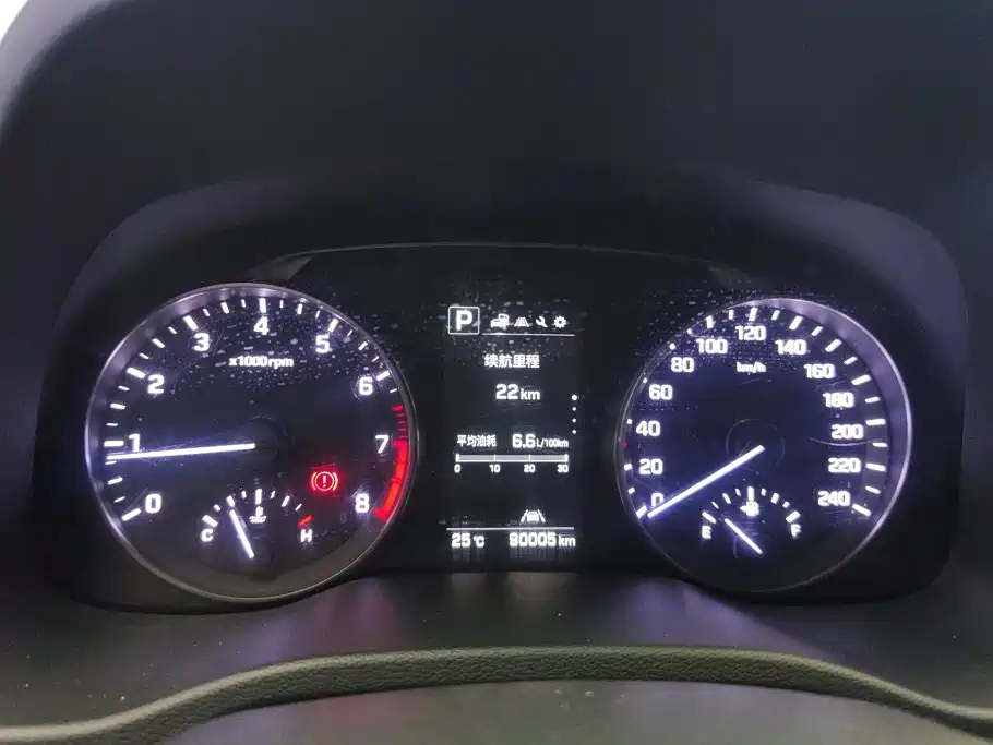 Hyundai Elantra — миниатюра 14