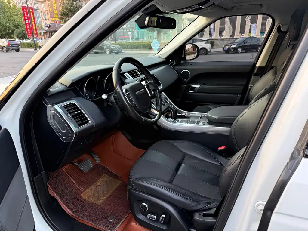 Land Rover Sport — миниатюра 5