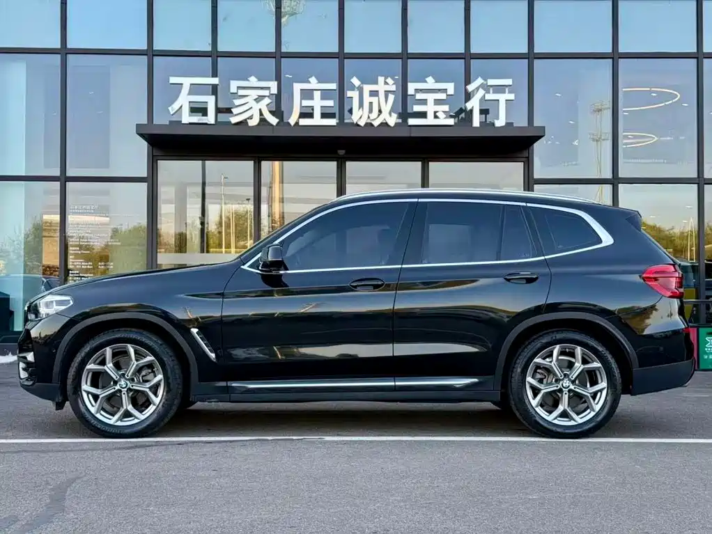 BMW X3 — миниатюра 13