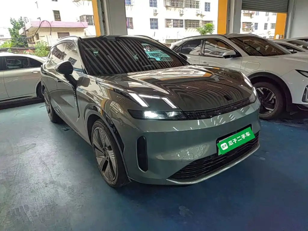 Lynk & Co 08 EM-P — миниатюра 4