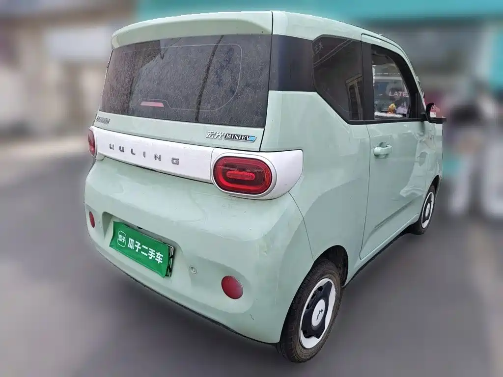 Wuling MINIEV — миниатюра 4