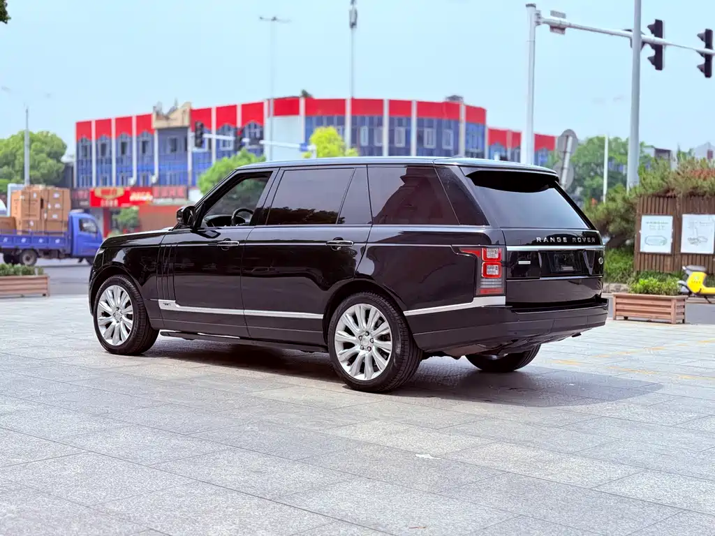 Land Rover Range Rover 2015 5.0 SC V8 AB Long Wheelbase