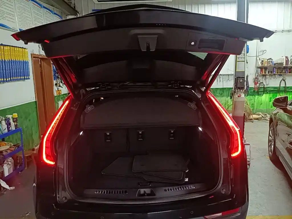 Cadillac XT4 — миниатюра 19