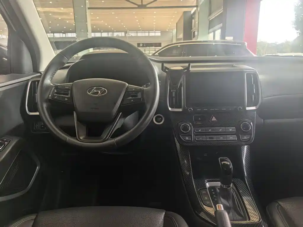Hyundai ix35 — миниатюра 9