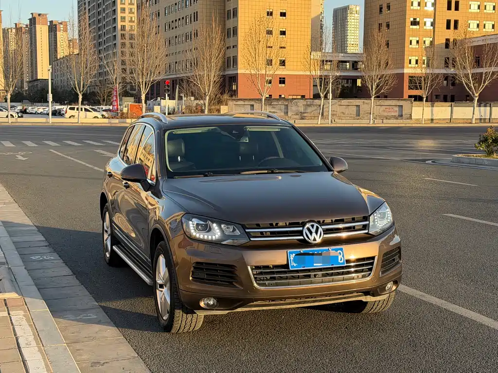 Volkswagen Touareg 2011 3.0TSI Luxury