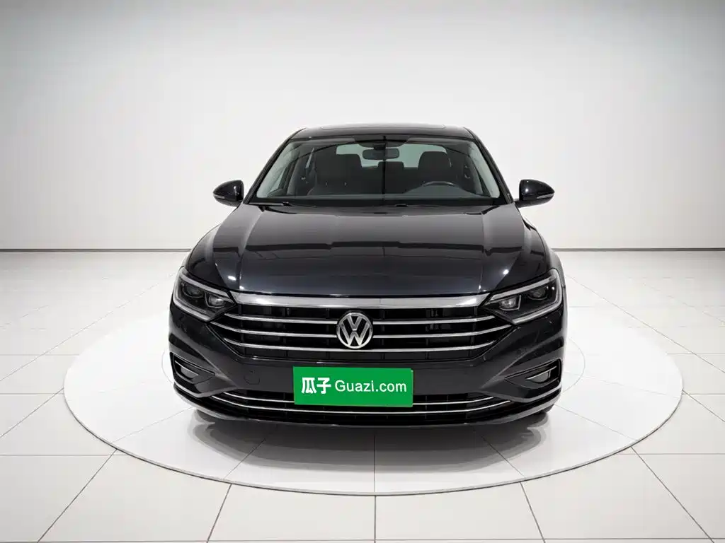 Volkswagen Sagitar — миниатюра 2