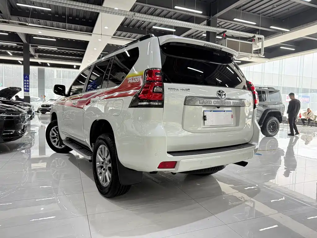 Toyota Land Cruiser Prado 2018 3.5L AT TX-L