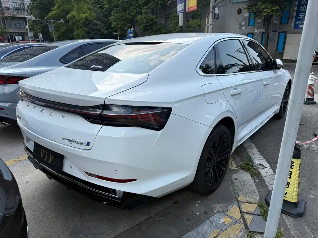 Geely Xingrui — миниатюра 14