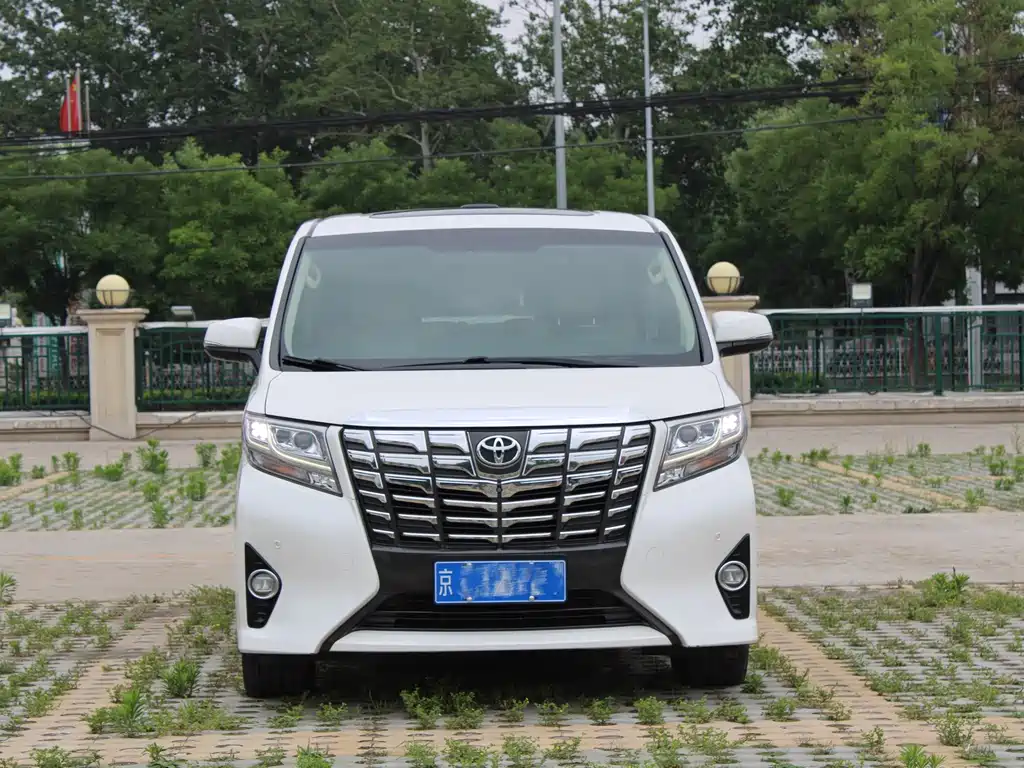 Toyota Alphard 2015 3.5L Luxury