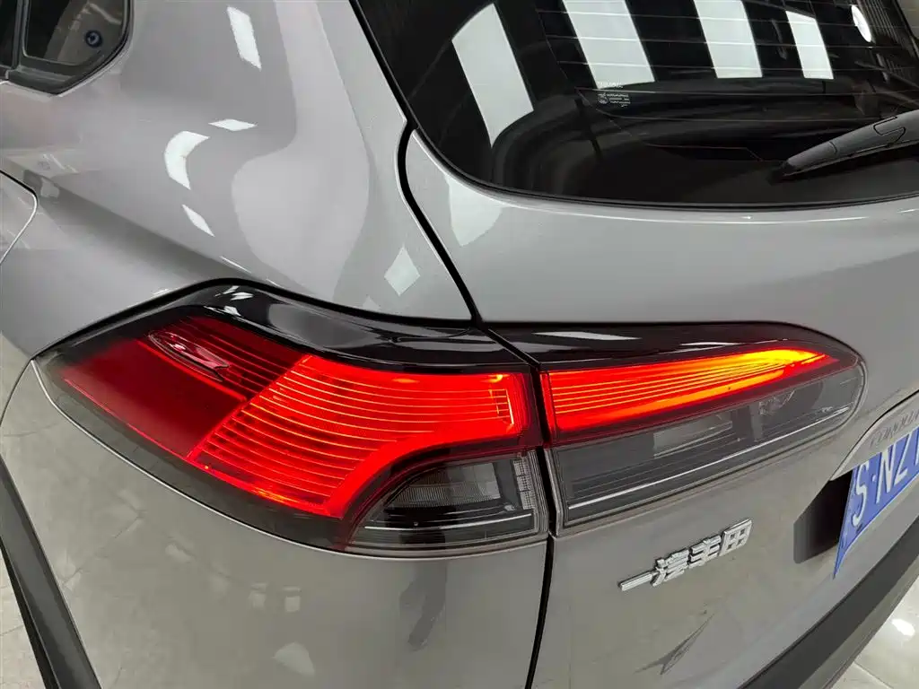 TOYOTA COROLLA SHARP AMPLIFIER