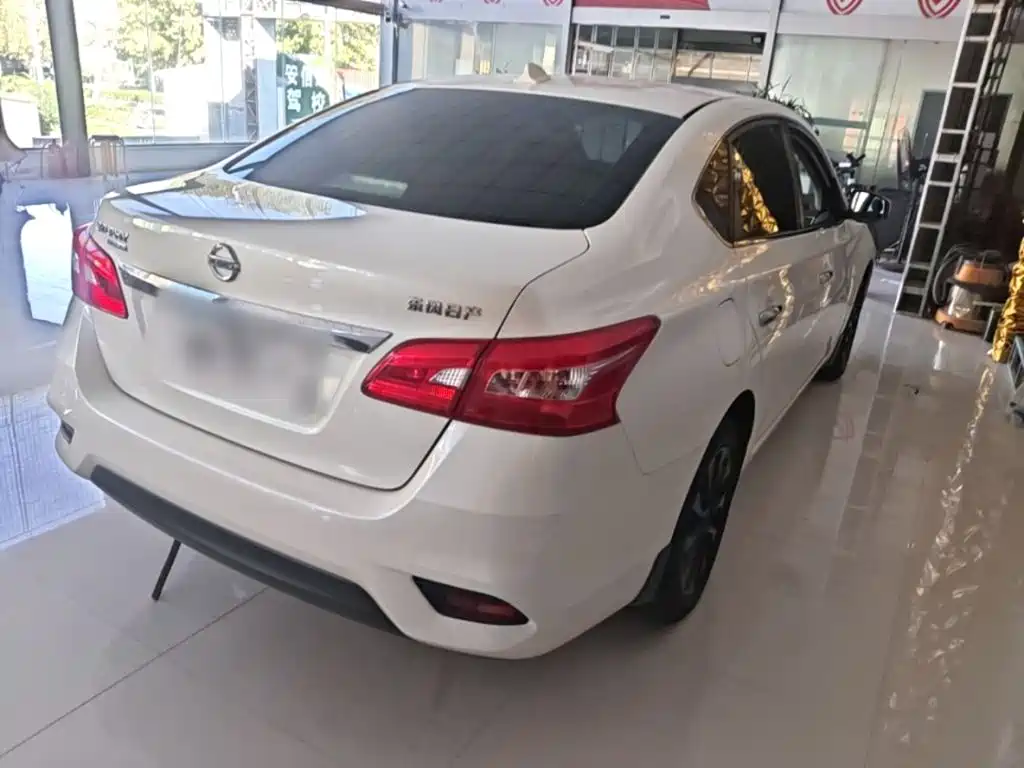 Nissan Sylphy — миниатюра 7
