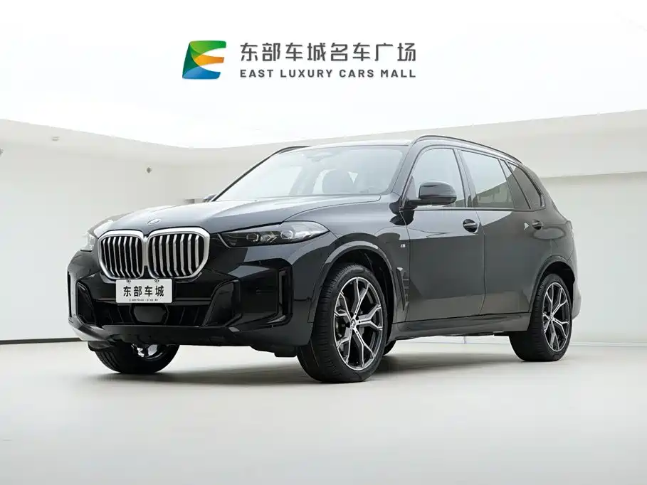 宝马X5 2025款 xDrive 30Li 尊享型M运动曜夜套装 2025