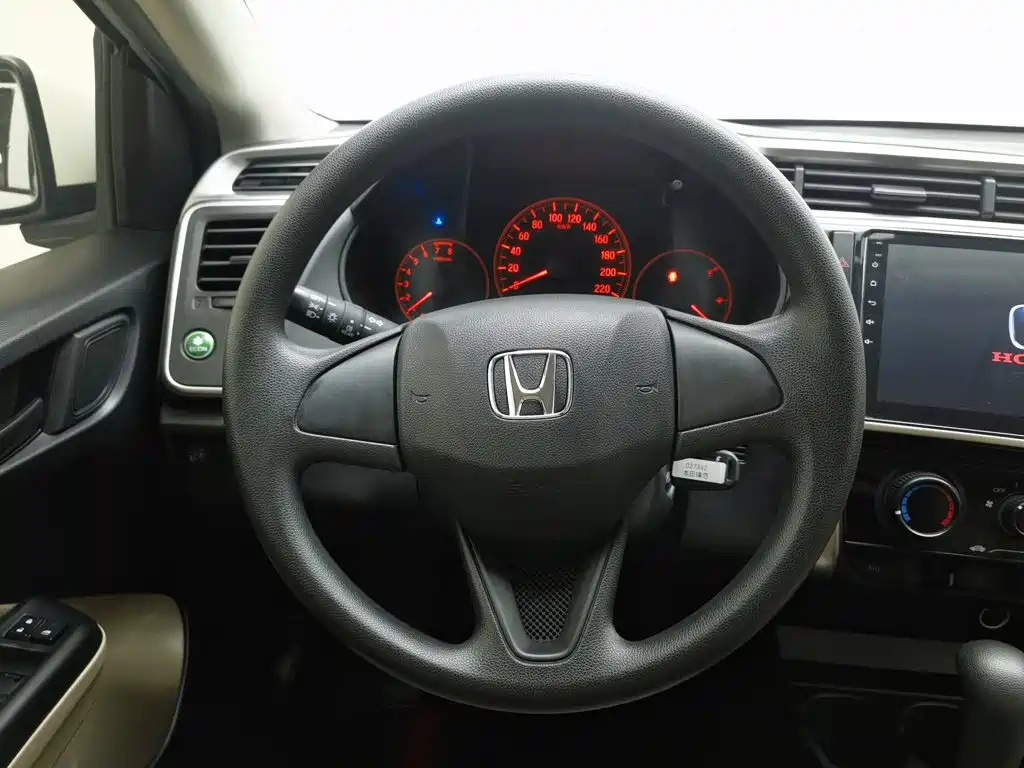 Honda City — миниатюра 11