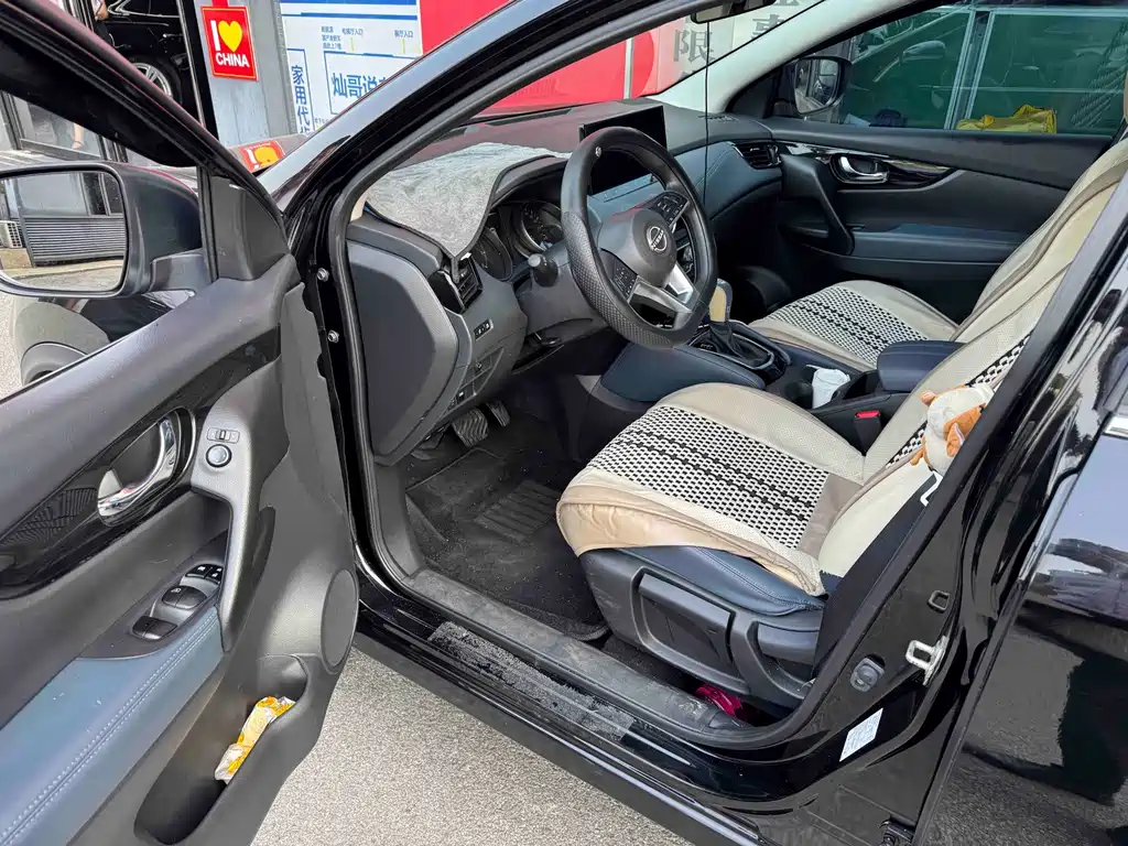 Nissan Qashqai — миниатюра 5