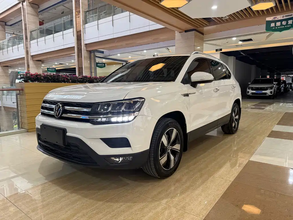 Volkswagen Tharu — миниатюра 6