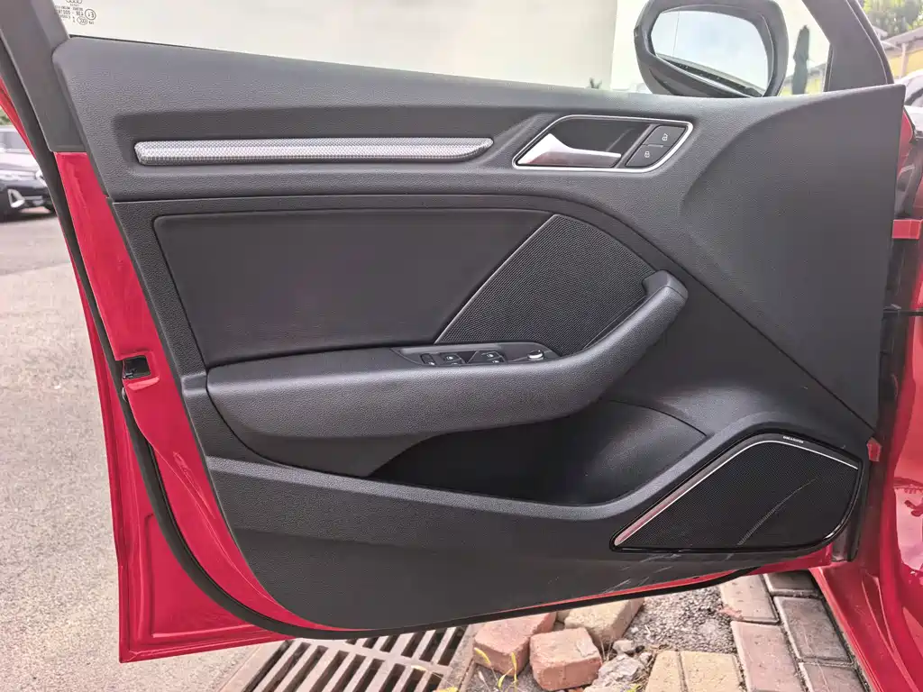 Audi A3 — миниатюра 10