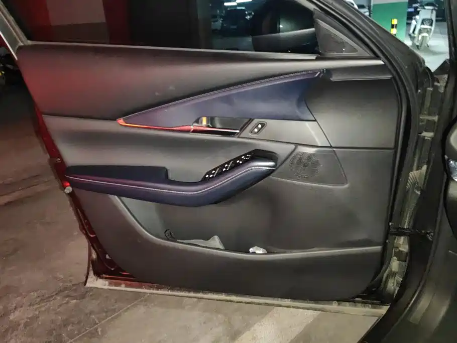 Mazda CX-30 — миниатюра 7