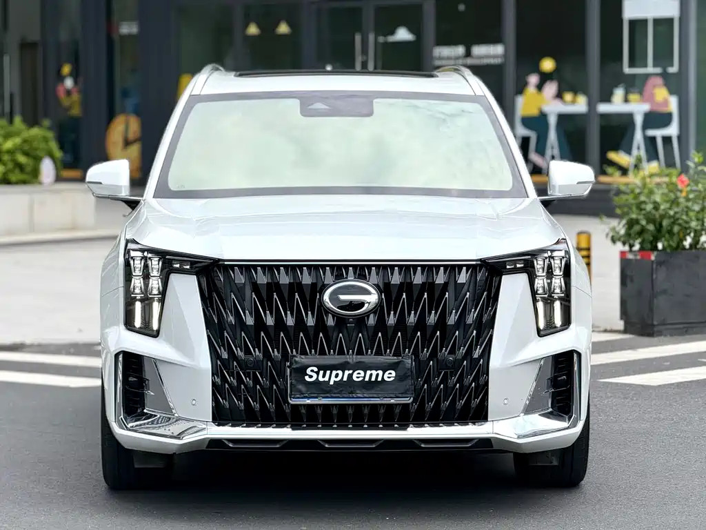 GAC GS8 2022 2.0TM Luxury ( мест)