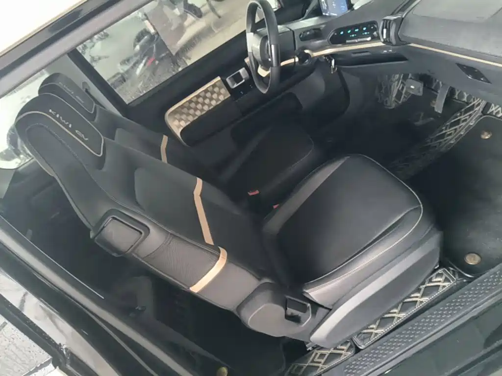 Baojun KiWi EV — миниатюра 25