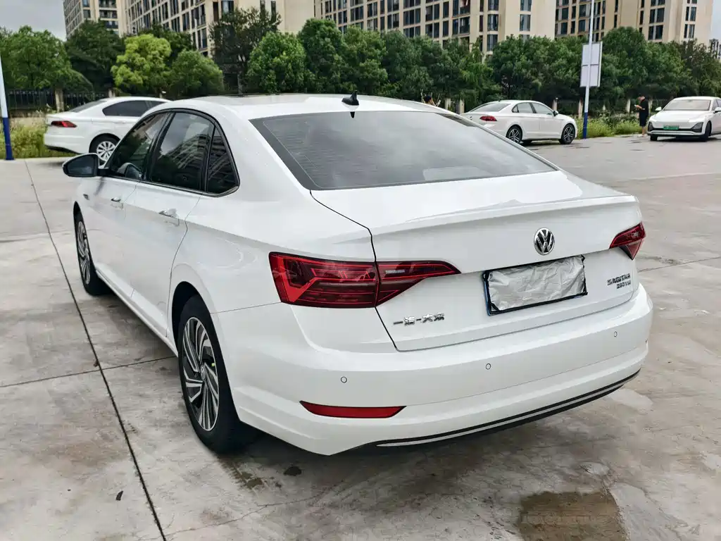 Volkswagen Sagitar — миниатюра 5