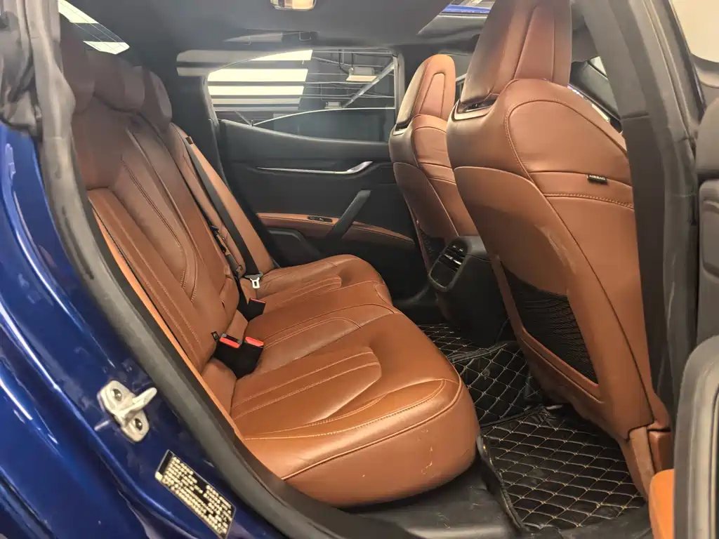 Maserati Ghibli — миниатюра 31