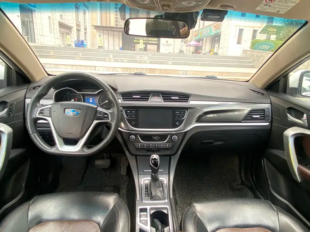 Geely Emgrand — миниатюра 5