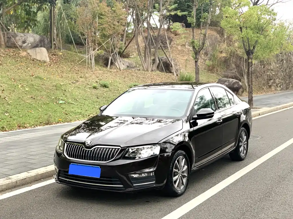 SKODA OCTAVIA