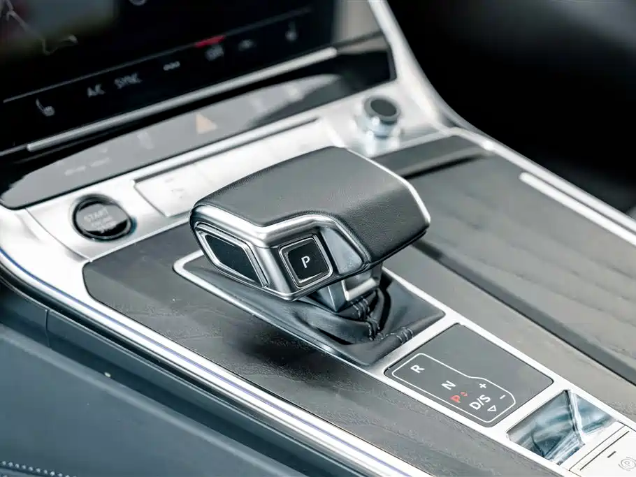 Audi A6L — миниатюра 15