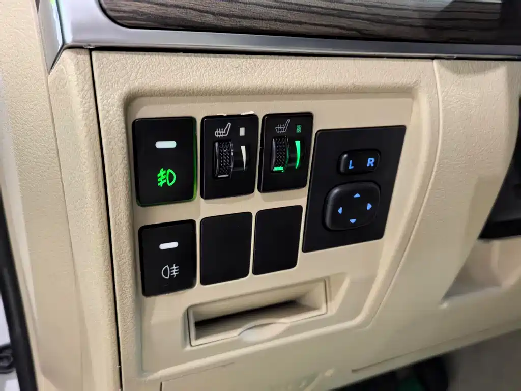 Toyota Land Cruiser 2015 4.0L V6