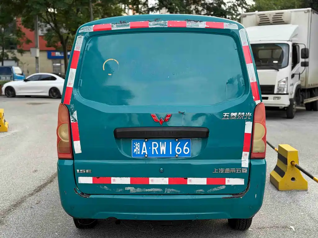 Wuling Rongguang — миниатюра 5