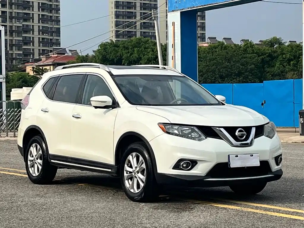Nissan X-Trail 2014 2.0L CVT Comfort 2WD