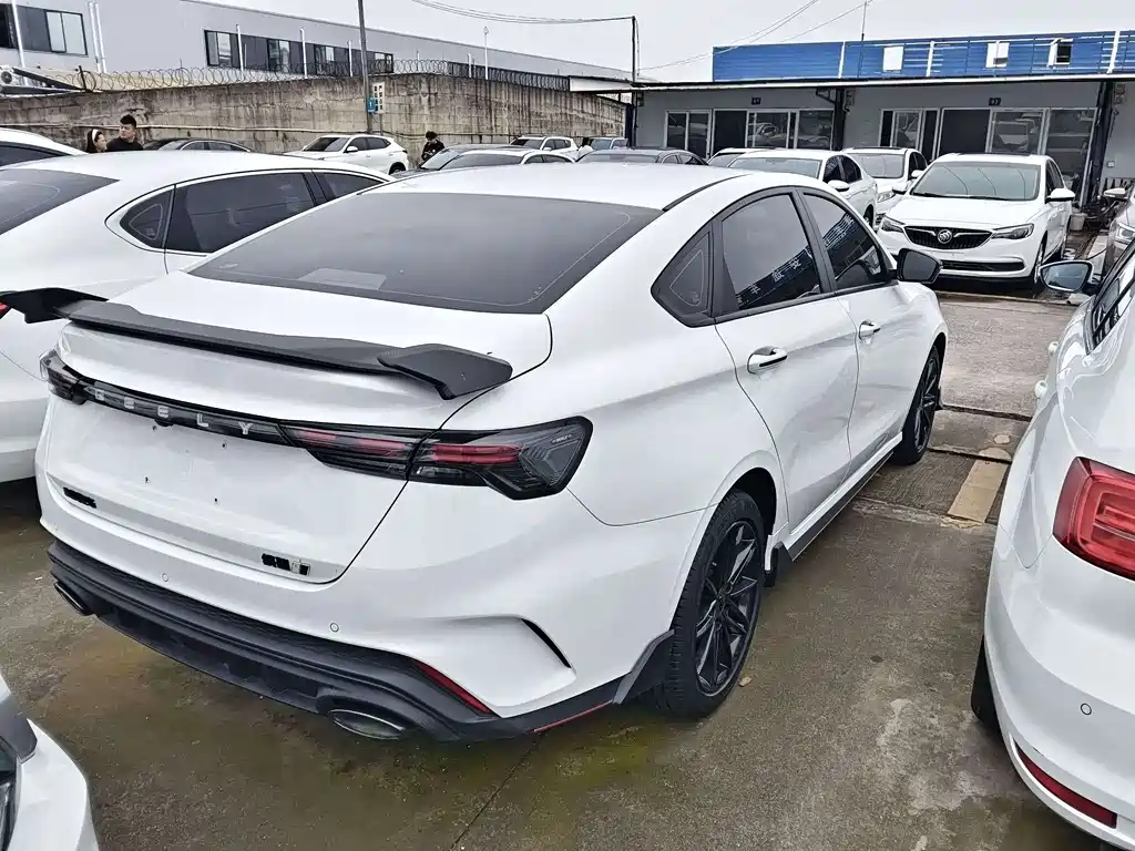 Geely Binrui — миниатюра 13