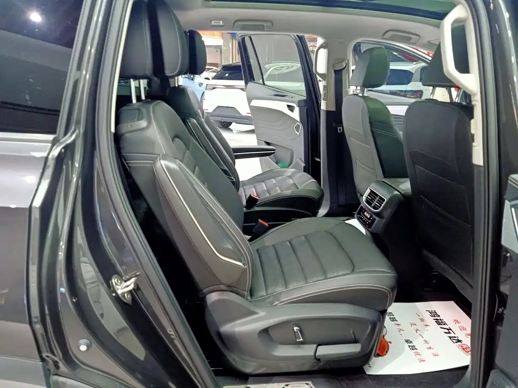 Volkswagen Talagon — миниатюра 25