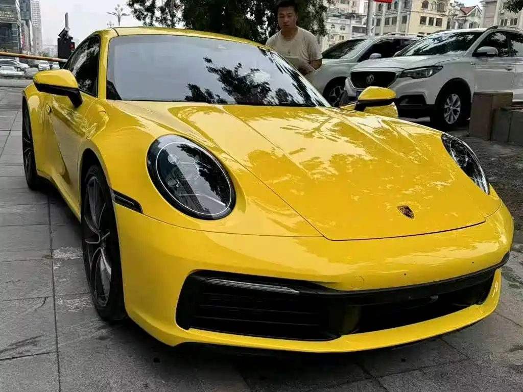 Porsche 911 2020 Carrera 3.0T