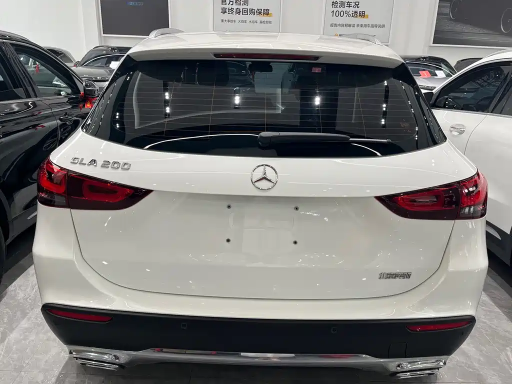 Mercedes-Benz GLA — миниатюра 9