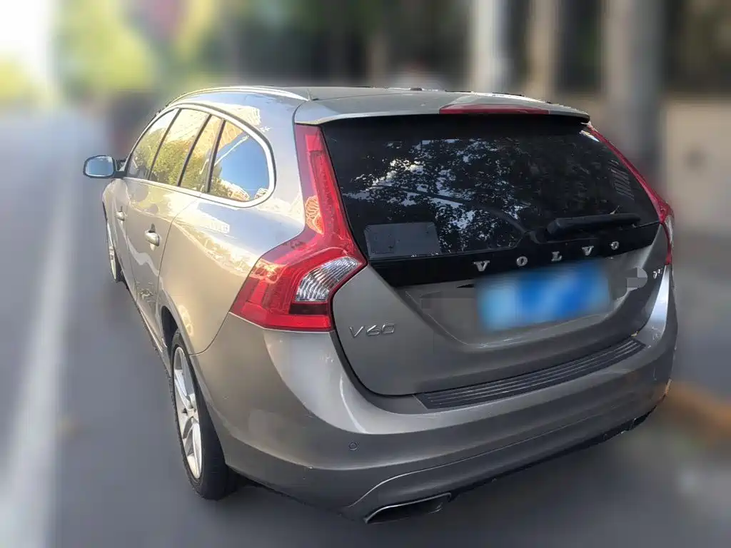 Volvo V60 — миниатюра 4