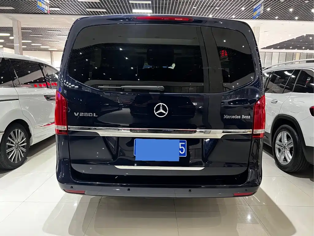 Mercedes-Benz V-Class — миниатюра 8