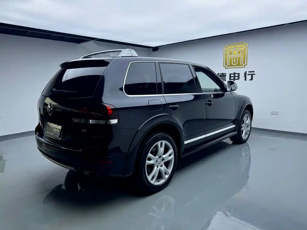 Volkswagen Touareg — миниатюра 6