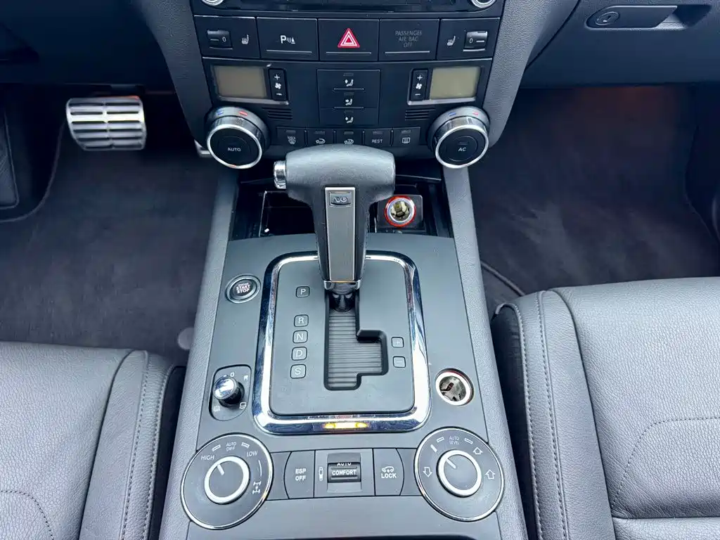 Volkswagen Touareg — миниатюра 13