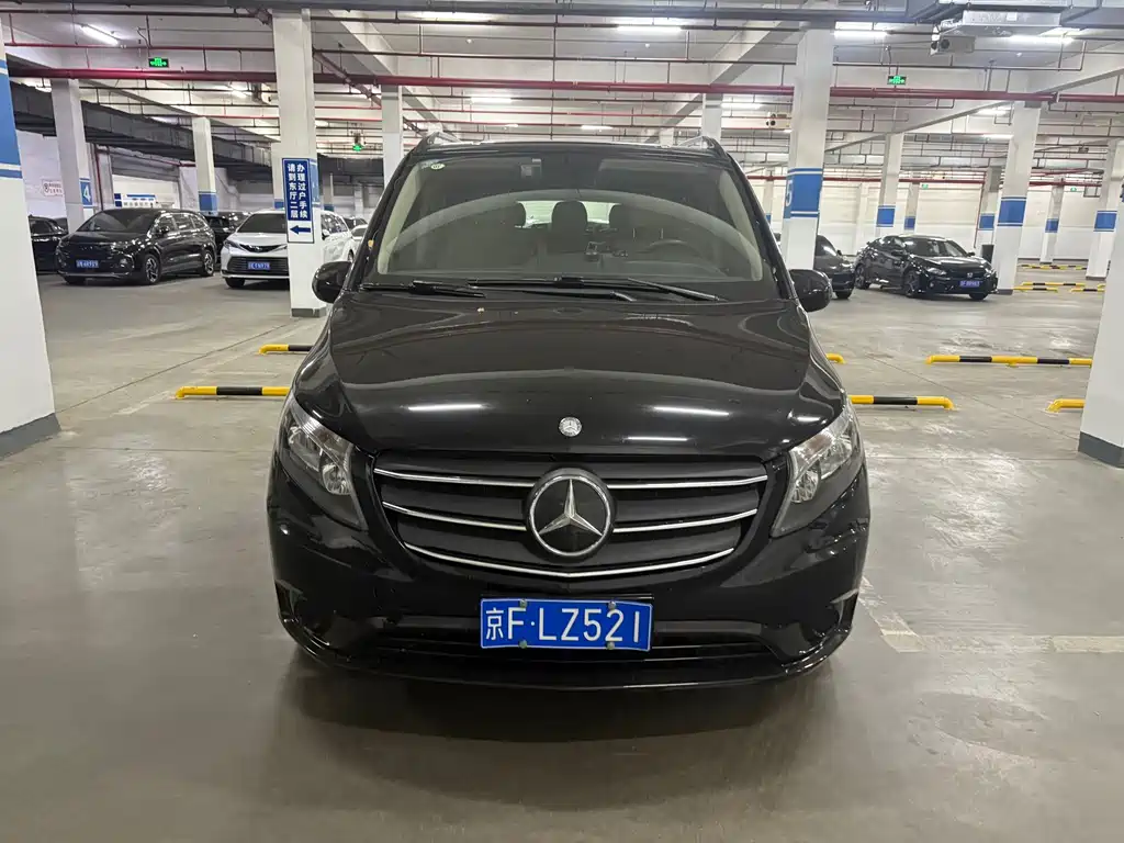 Mercedes-Benz Vito — миниатюра 2