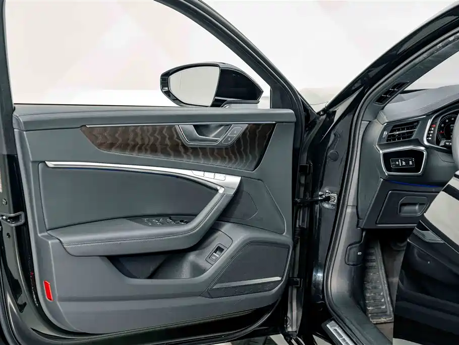 Audi A6L — миниатюра 16