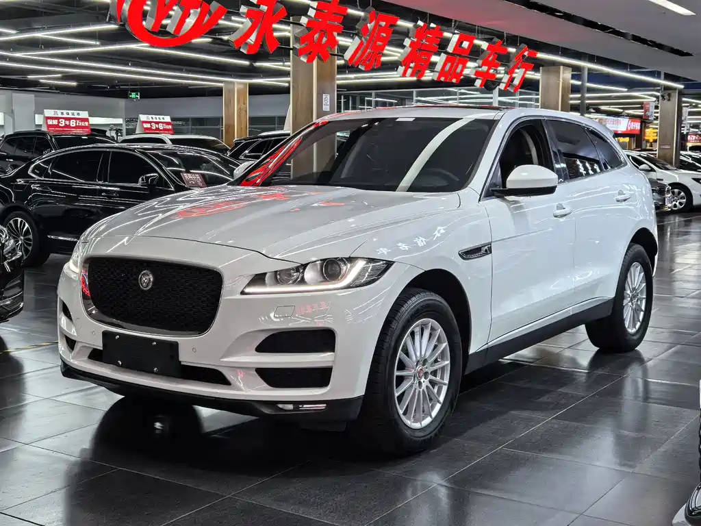 Jaguar F-PACE 2019