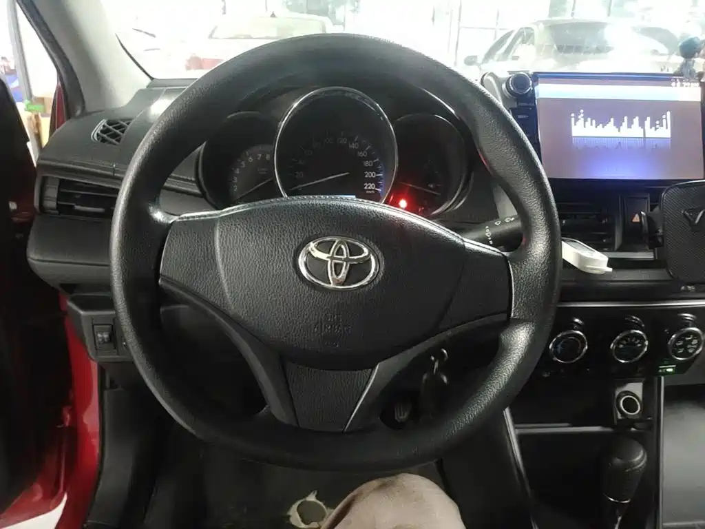 Toyota Vios — миниатюра 11